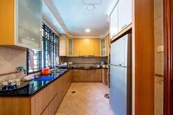 Kew Drive (D16), Detached #450833851